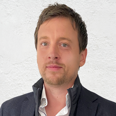 Dominic Lewis, CRO